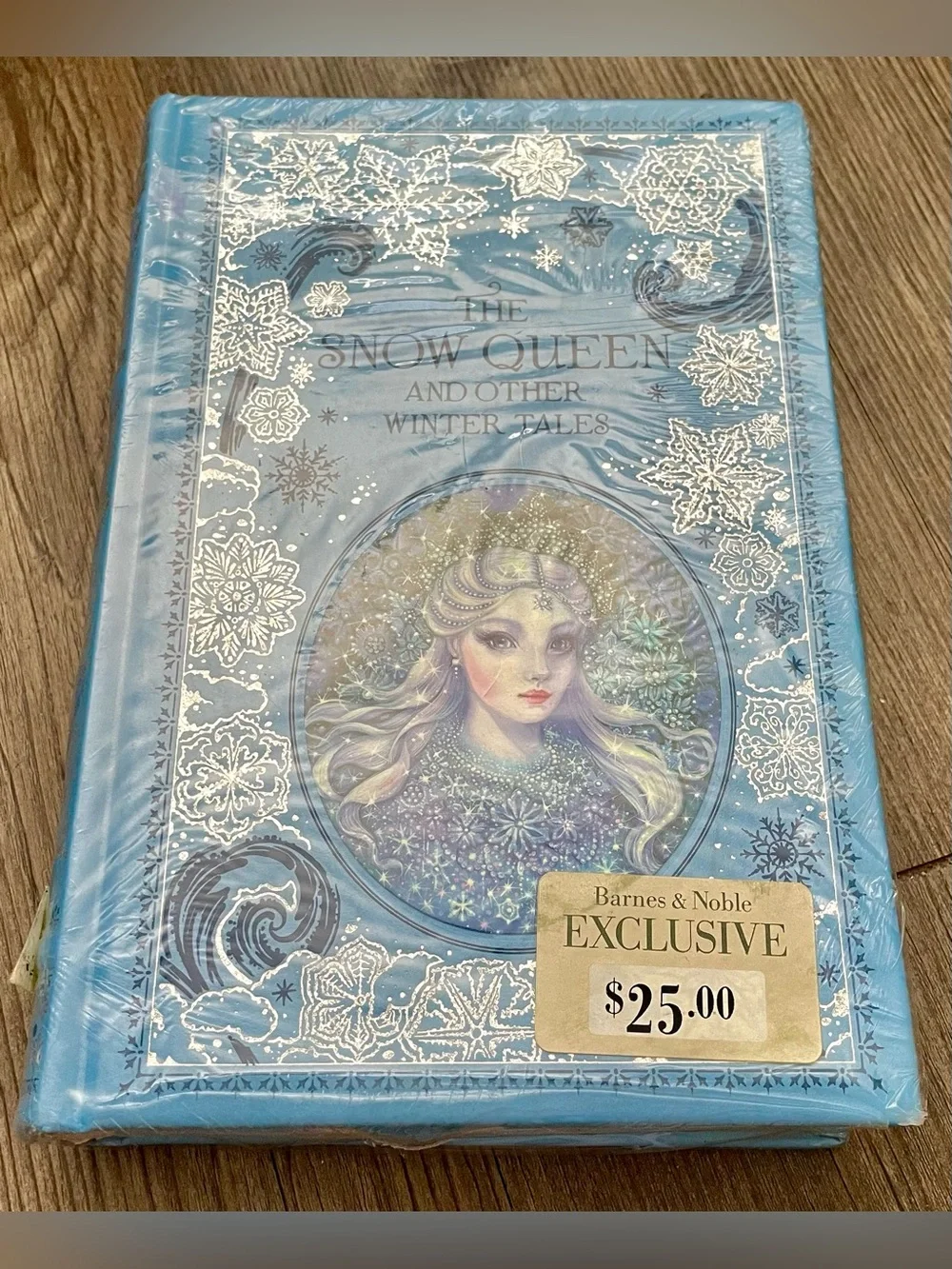 ❄️ NWT The Snow Queen & Other Winter Tales Book ✨Barnes & Nobles Collectible✨ ❄️